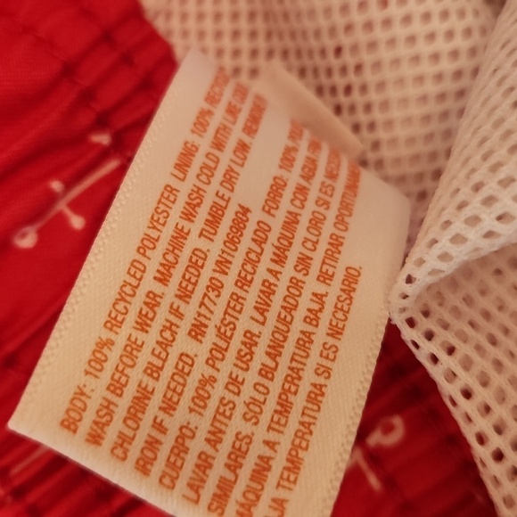 Cat & Jack Rashguard Swim Shirt and Trunks - 6-9M - Read details on size - Picture 6 of 8